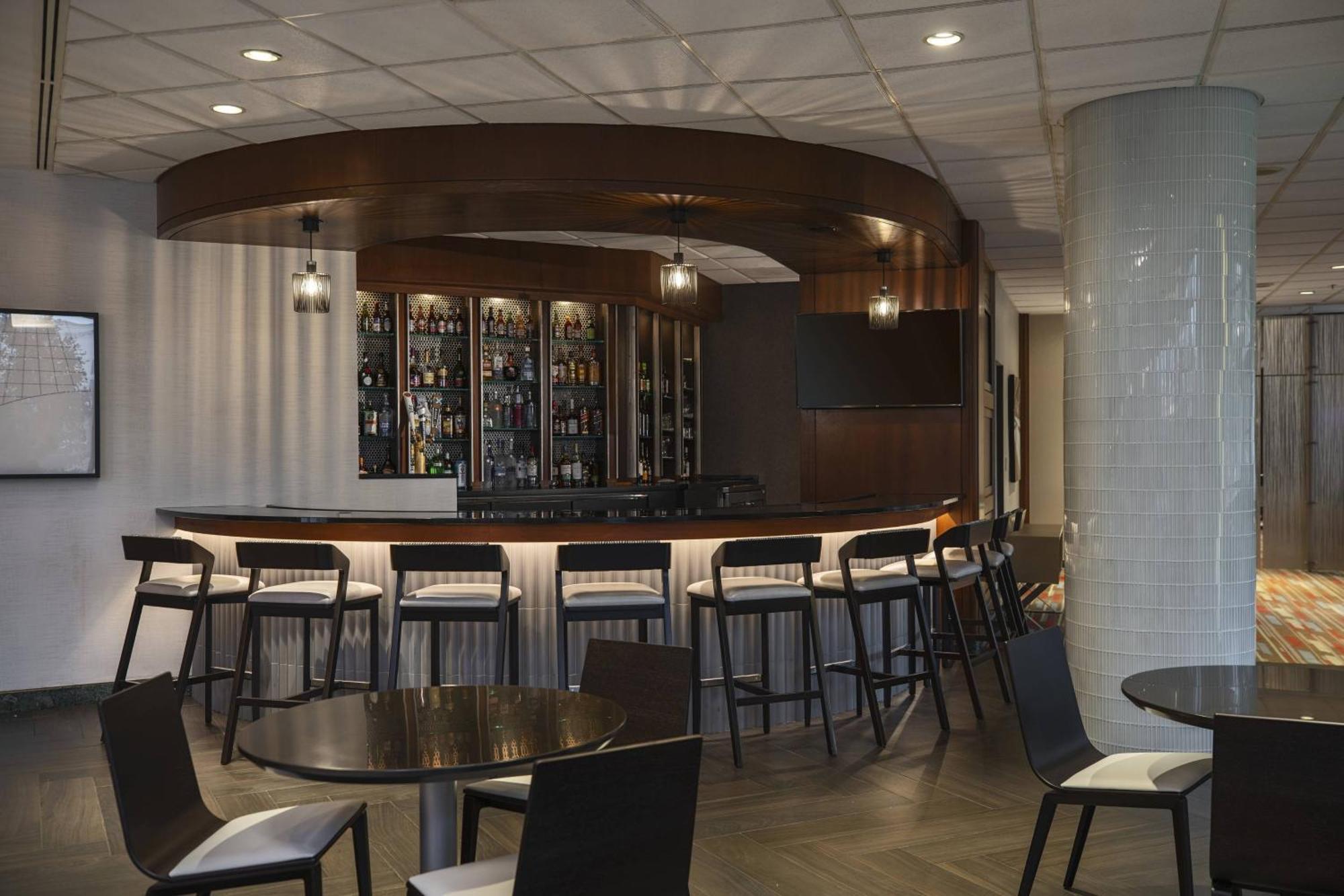 Washington Dulles Marriott Suites Herndon Exterior foto
