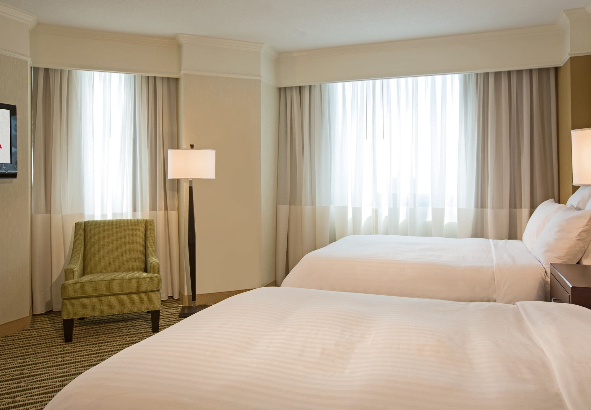 Washington Dulles Marriott Suites Herndon Exterior foto